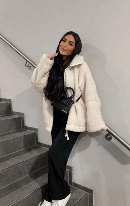 Livia - Elegant Korte Teddy Vest