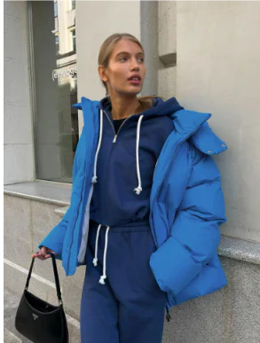 Livia - Korte Jas met Capuchon