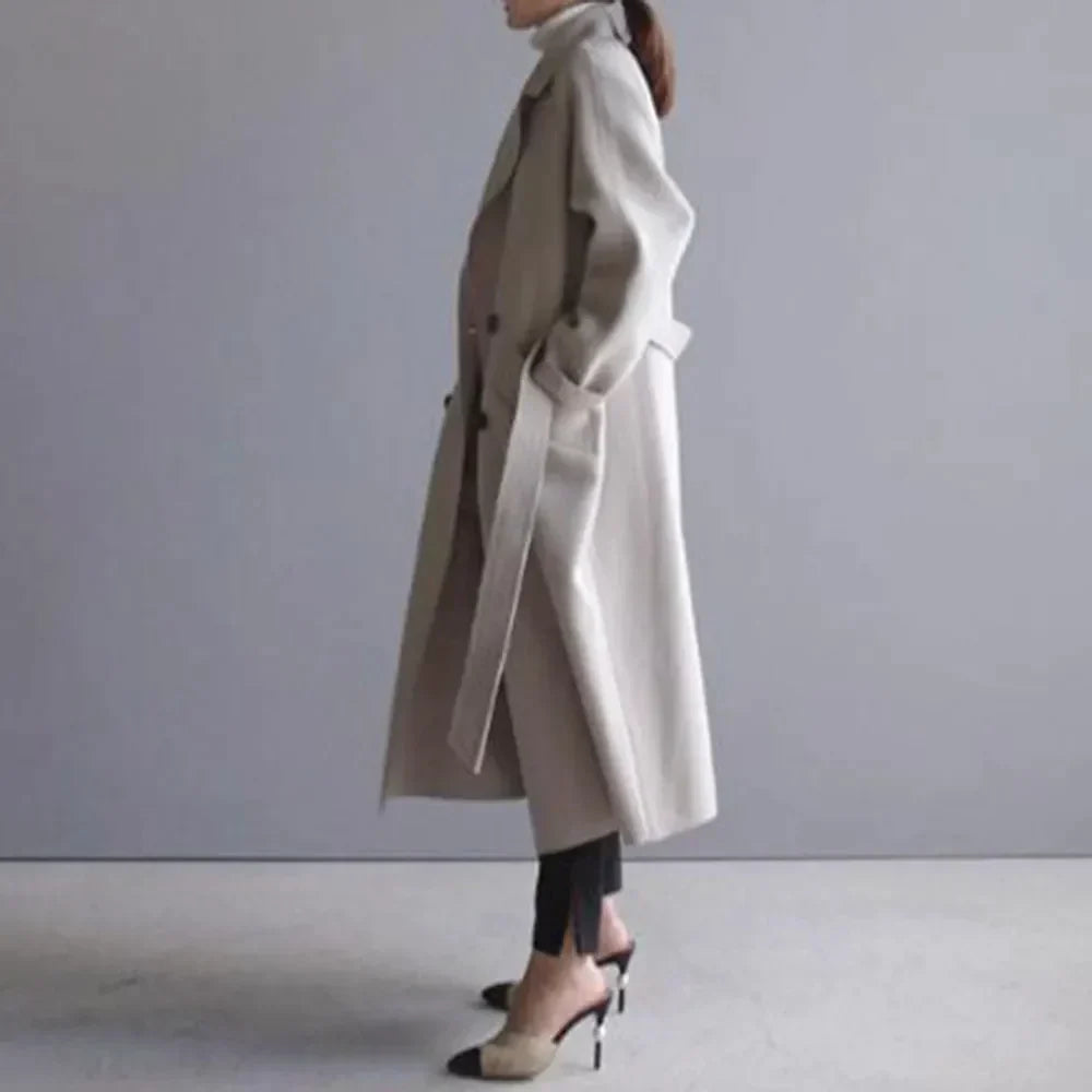 Lena - Chic Winter Mantel