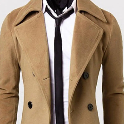 Elegante Britse Trenchcoat met Dubbele Rij Knopen