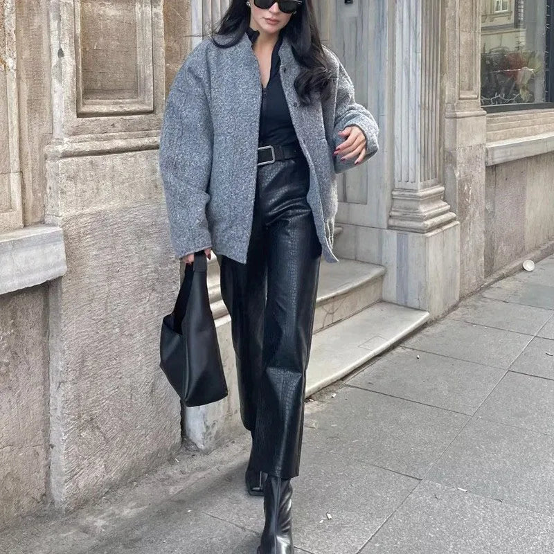 Lotte - Trendy Bomberjack met Moderne Details