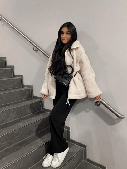 Livia - Elegant Korte Teddy Vest